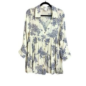 Paisley Vines Tunic Blue Floral Print Women's
Top- Size Medium